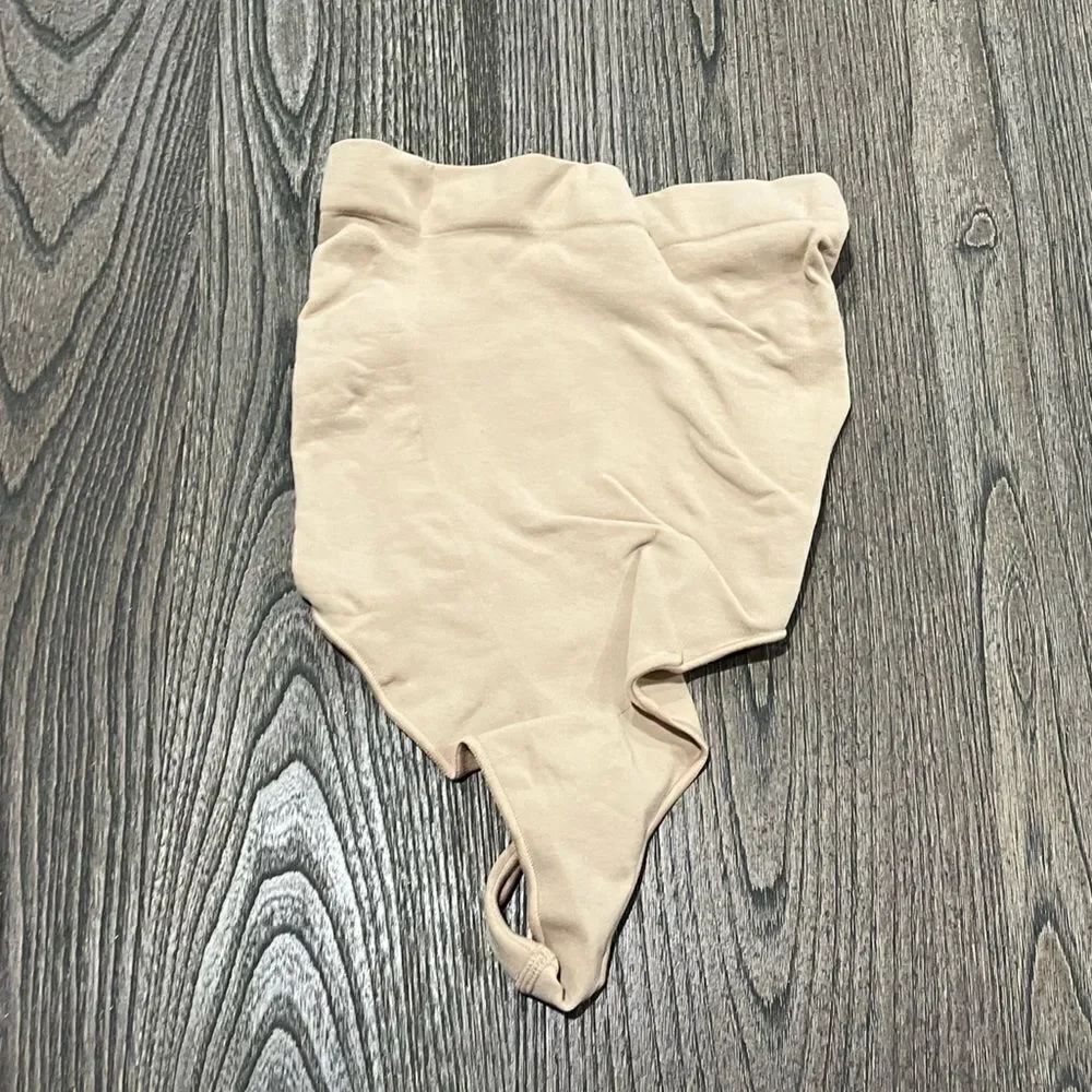 NWOT Skims Sculpting Mid Waist Thong - Size L/XL